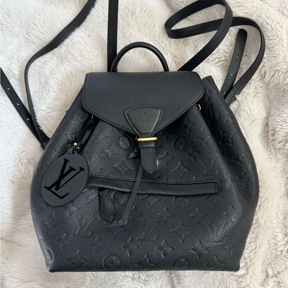 Louis Vuitton Montsouris PM Backpack in Empriente Noir - Picture 3 of 13